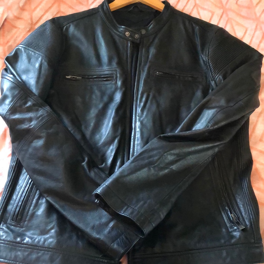 Rogue Leather Motorcycle Jacket size Large
